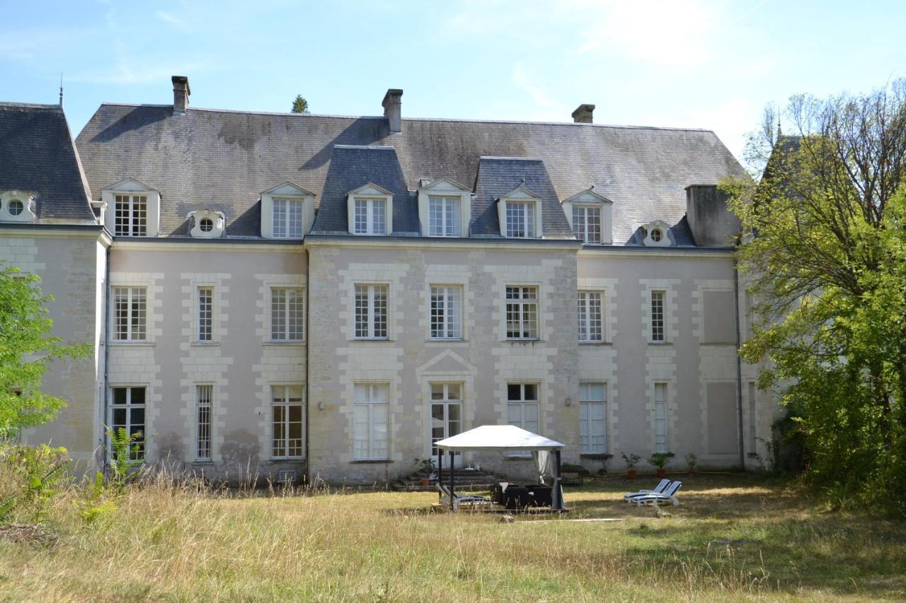 Chateau De Saint Ouen Les Vignes Exterior photo